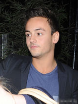 戴利出柜后节目甜蜜谈男友 一见钟情挡不住(图)