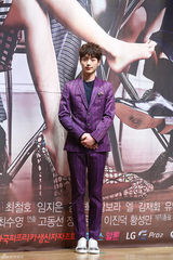 独家高清：李珉廷朱相昱等宣传《单身女》