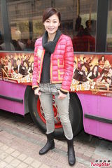 组图：万绮雯紧张TVB首作 张继聪指邓紫棋当旺