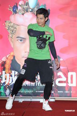 组图：郭富城限制饮食保持体态 称50岁前成婚