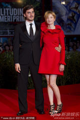 高清组图：《质数的孤独》首映 蒂尔达-斯文顿助阵