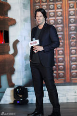 高清图：《太极侠》曝终极预告 里维斯被赞超人