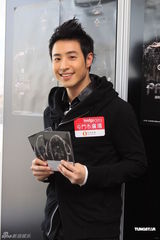 组图：潘玮柏桃花旺频获示爱 成当红女星性幻想对象