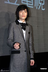 组图：萧敬腾为壹电视献唱台歌 称不怕狗仔尊重事实