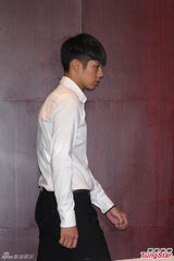 组图：柯震东台北道歉会气色不佳 情绪较为镇定