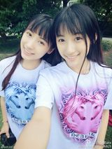 组图：复旦双胞胎姐妹花走红 清纯可爱电晕宅男