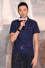 组图：《相爱十年》发布会王大治避谈董洁