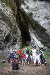 组图:《爸爸2》萌娃奶爸回归 五对父子深山旅行