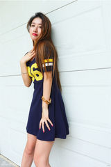 组图：孙敬媛野马战车写真 野性与甜美并存