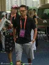 组图：刘翔林丹现身青奥 金秀贤证件曝光