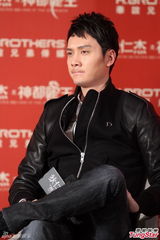 组图：狄仁杰2票房超5亿 冯绍峰风头盖赵又廷