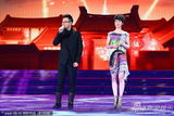 组图：2011年央视元宵晚会-海清黄海波牵手深情献歌