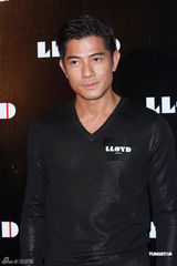 组图：郭富城等众星出席时尚活动 方大同现场献唱