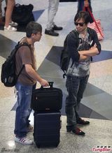 组图：彭顺小三门后首露面 称与李心洁关系OK