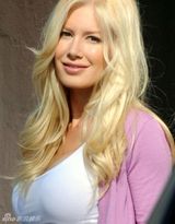 组图：美版张馨予私照曝光 沉迷整容1天动10刀