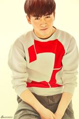 组图：陈晓【演员】阳光少年率性纯真眼神清澈