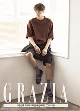 组图：EXO世勋KAI拍写真 展青春偶像帅气魅力