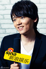 组图：新浪娱乐专访古川雄辉 气质暖男也卖萌
