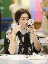 组图：萧敬腾女神的新衣跪拜叶璇 陈伟霆加盟