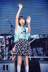 组图：揭小清新“自习室女生”周子琰个性面