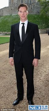 组图：章子怡赴英皇家慈善晚宴 赞威廉王子亲切