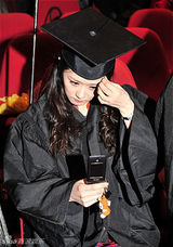 策划：姐我才貌双全！女星学士照盘点