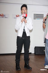 高清：潘玮柏新造型首度曝光 对蔡依林selina有好感