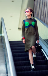 组图：鲍天琦潮范街拍 鬼马精灵演绎夏日清凉