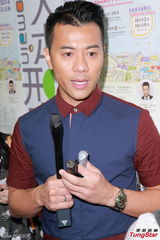 组图：港姐性感现身 冠军邵珮诗坦承背景雄厚