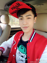 组图：《笙箫默》何以琛赵默笙学生期演员罗云熙吴倩曝光