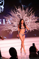 组图：环球小姐中国区总决赛 19岁河南选手夺冠