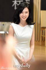 组图：《秘密之门》发布会 韩石圭等低调亮相