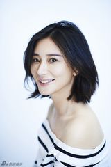 组图：熊乃瑾治愈系写真曝光 笑靥如花暖人心脾