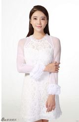 组图：张璇清新写真曝光 散发甜美淑女气息