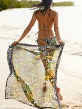 组图：C罗女友上演湿身诱惑 酥胸挺拔胴体性感