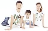 组图：杨威杨阳洋亲子大片曝光 一家三口萌萌哒