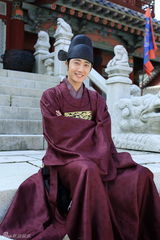 组图：《巡夜人日志》丁一宇变魅力降魔人