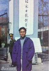 组图：明星珍贵老照片曝光 当年小辈变大咖