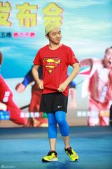 组图：中国版跑男明星甩形象包袱 Angelababy姿势妩媚