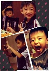 组图：张柏芝带两子美餐 Lucas门牙惊呆网友