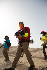 组图：“行走的力量”陈坤遭遇酷暑：曾想放弃