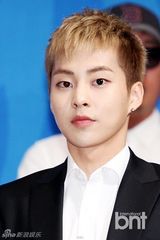 组图：偶像组合EXO成员代表出席仁川亚运记者会