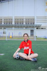 组图：美女学生会副主席陈子湄走红 五官漂亮气质出众