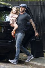 组图：小七告别苹果头长发及腰 小贝成国民岳父