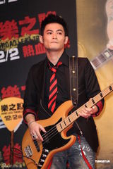 组图：《乐之路》首映 萧亚轩力挺洪天祥感激老爸