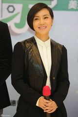 组图：《生活启示录》探班 胡歌闫妮欢乐大小配