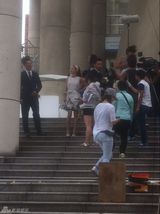 组图：网曝姚笛片场照 全程黑脸要求清场