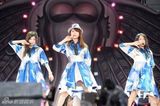组图：大岛优子AKB48毕业公演 与好友拥抱告别