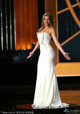 组图：艾美奖现场播报 各大奖项纷纷热辣出炉