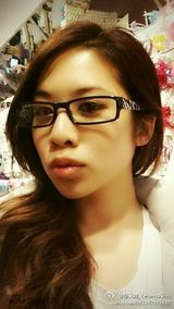 组图：港姐冠军邵珮诗私照曝光 笑容阳光多才艺